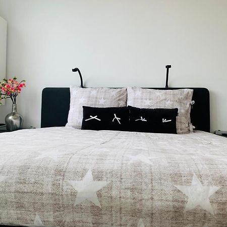 Home Inn Zandvoort The First Floor, 4 Persons, 2 Bedrooms, Free Parking ภายนอก รูปภาพ